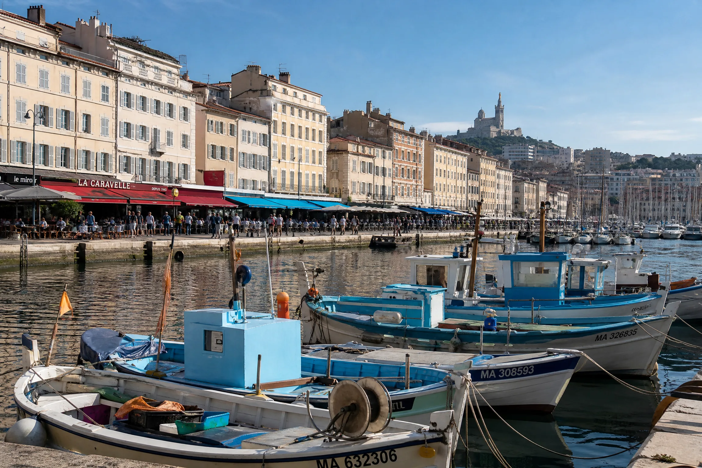 Vieux-Port de Marseille pour une rencontre senior